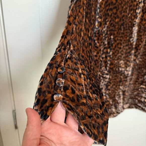 NWT Soft Surroundings Icon Silk Velvet Poets Tunic Shirt Animal Print Sz Large - Picture 5 of 12